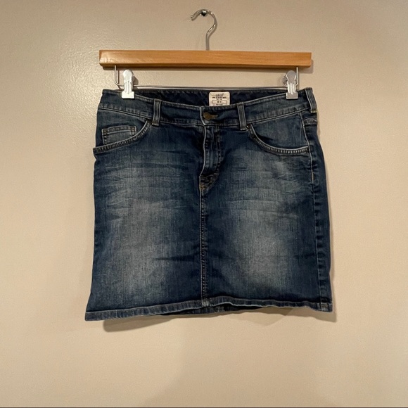 SALE: LOGG Sz 10 Denim Skirt - Picture 3 of 6